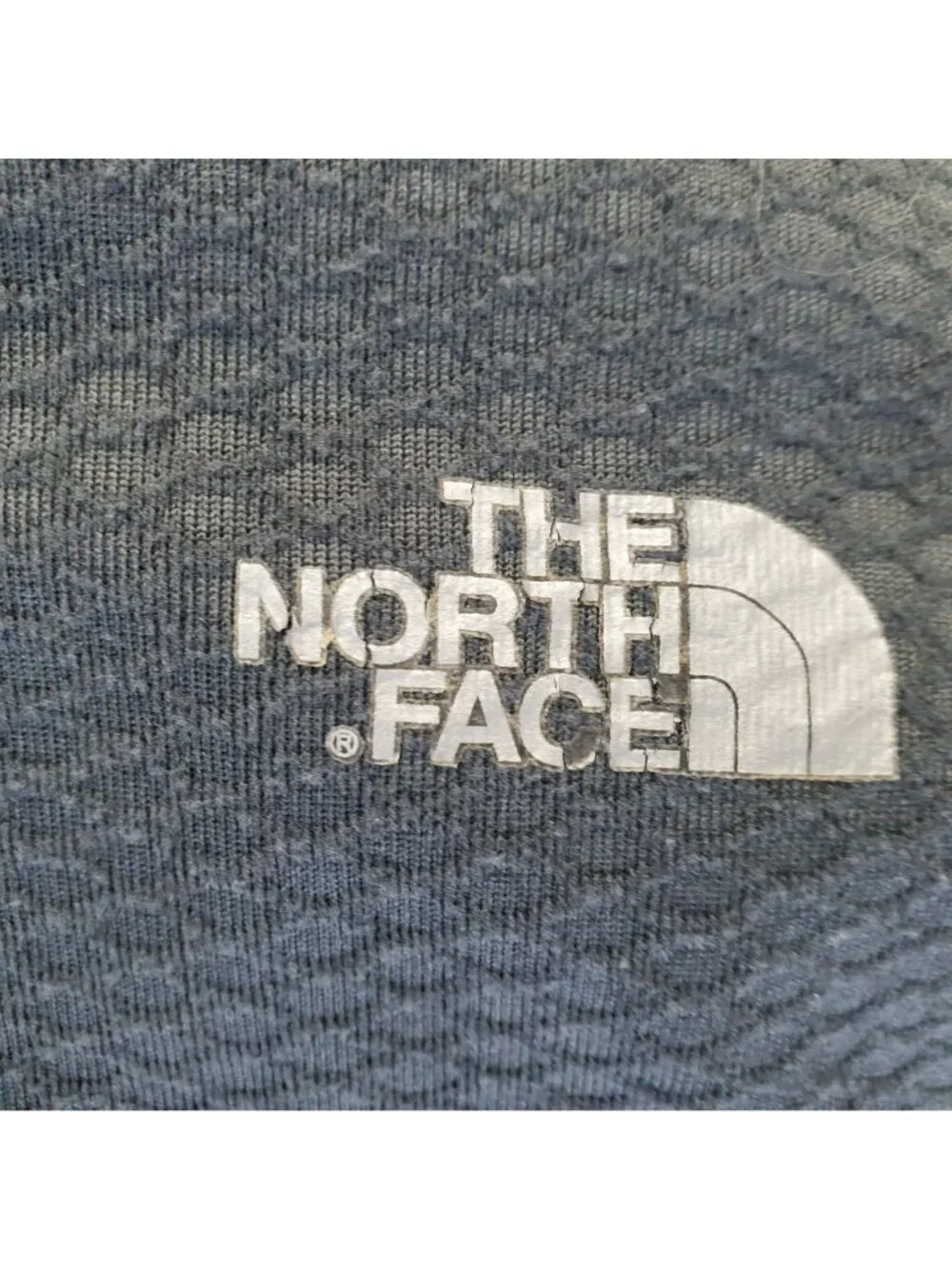 The North Face Mens Size Medium Gray Long Sleeve Pullover Polyester Stretch